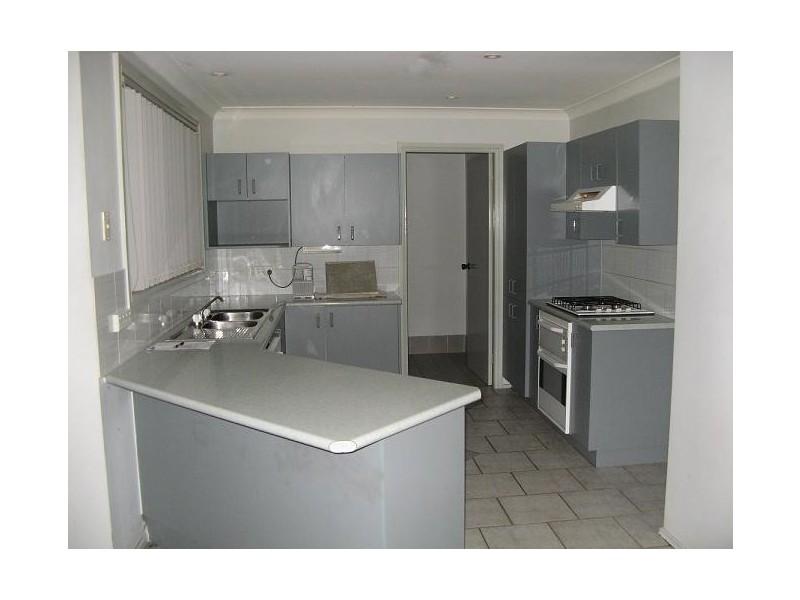 6 Hurricane Drive, Raby NSW 2566