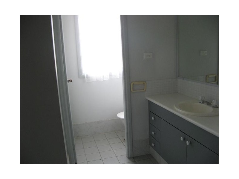 6 Hurricane Drive, Raby NSW 2566