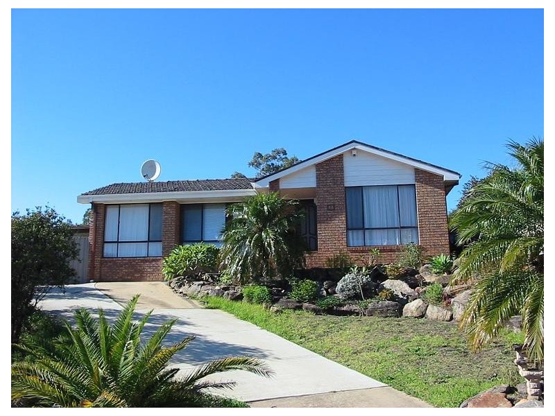 13 Keighran Place, Minto NSW 2566