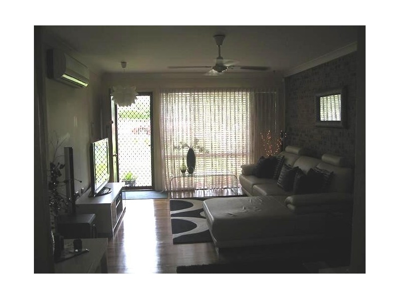 4/150 Oxford Road, Ingleburn NSW 2565