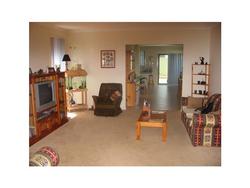 16A Brenda Street, Ingleburn NSW 2565