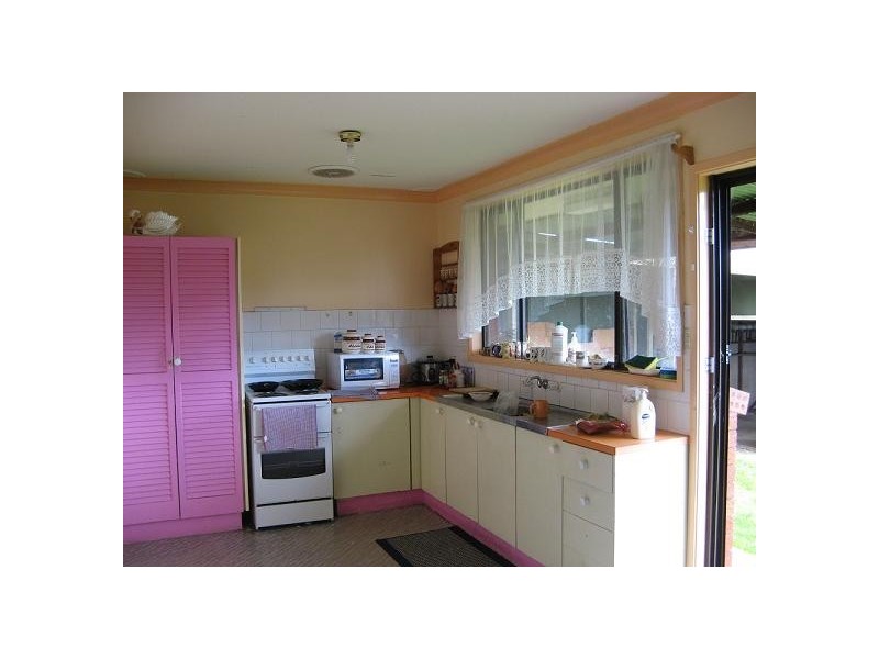 3 Erica Place, Minto NSW 2566