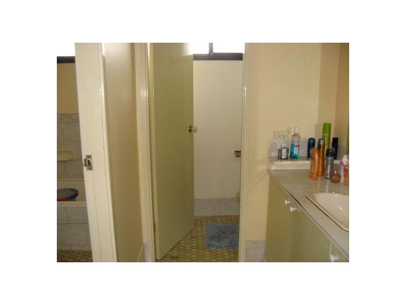 3 Erica Place, Minto NSW 2566