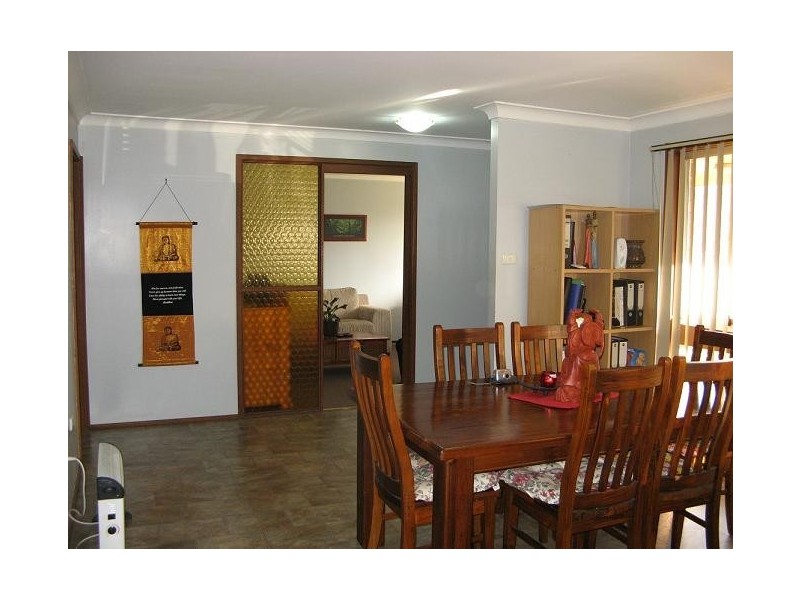 12 Whistler Ave, Ingleburn NSW 2565