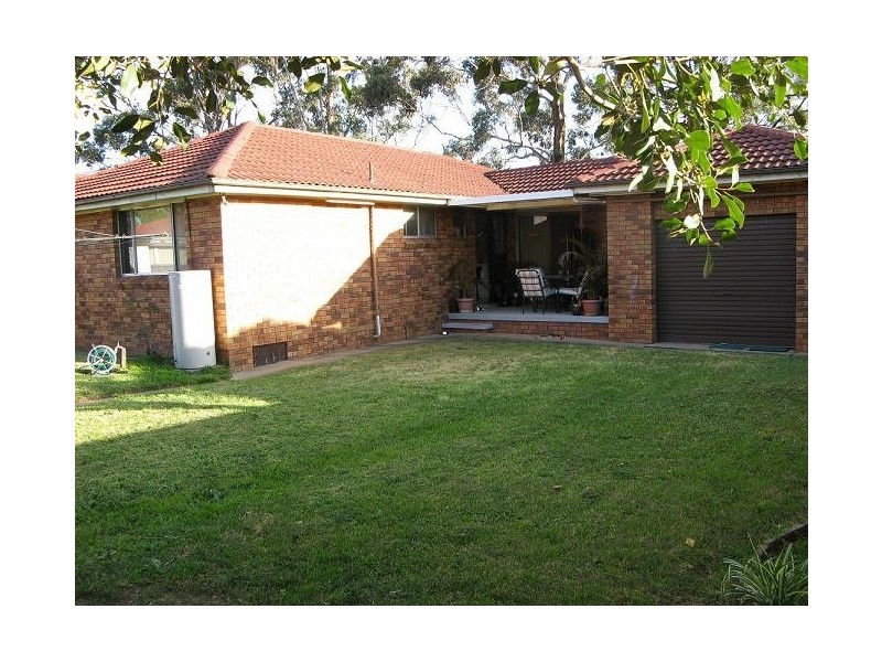 12 Whistler Ave, Ingleburn NSW 2565
