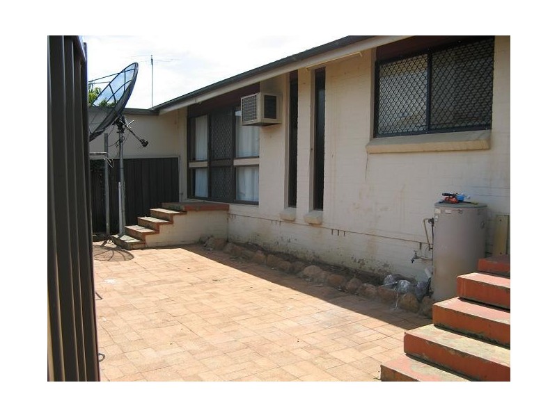 24/6 Dotterel Place, Ingleburn NSW 2565