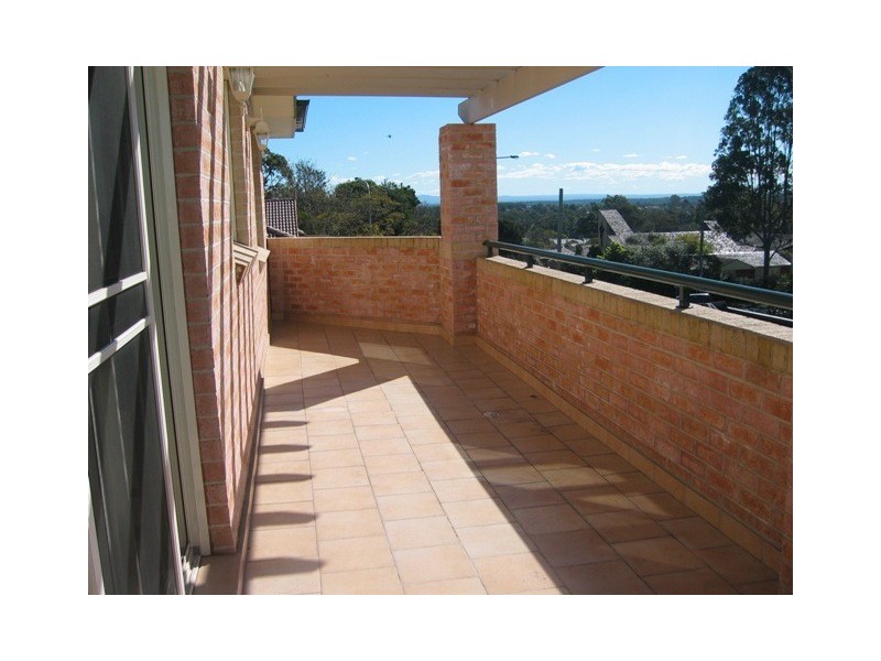 25/1 Cheriton Avenue, Castle Hill NSW 2154