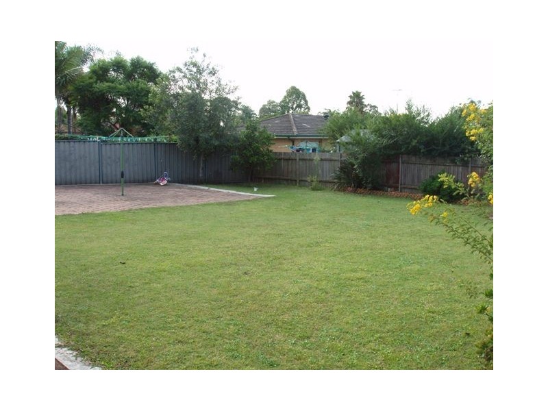 3 Raht Place, Huntington Heights NSW 2767