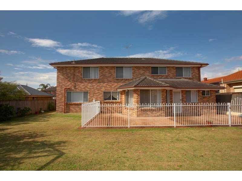 19 Lakewood Drive, Woodcroft NSW 2767
