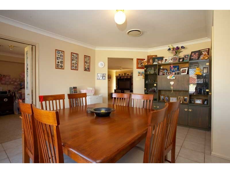 10 Coco Drive, Glenmore Park NSW 2745