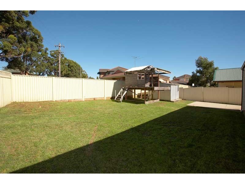 12 Fourth Avenue, Seven Hills NSW 2147