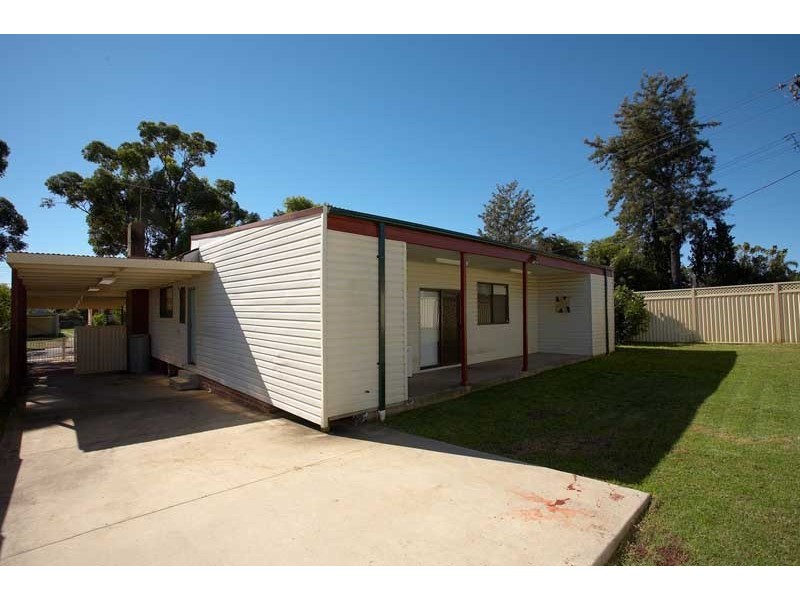 12 Fourth Avenue, Seven Hills NSW 2147