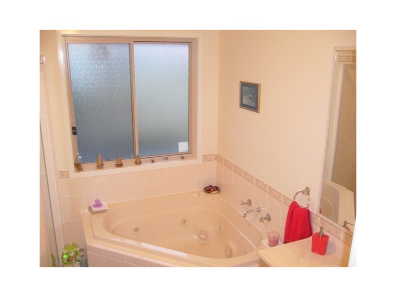 2 Rutherford, Blacktown NSW 2148