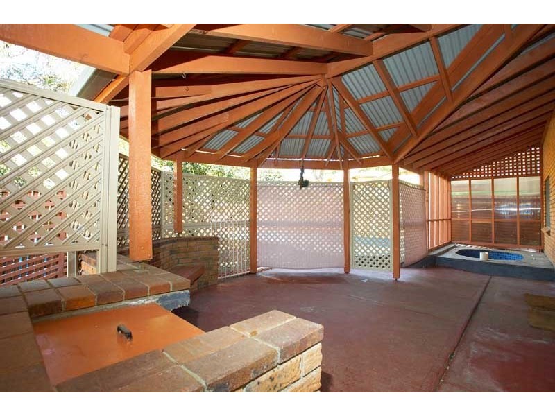 4 Gorse Street, Prospect NSW 2148