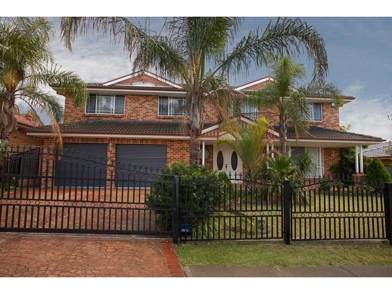 19 Lakewood Drive, Woodcroft NSW 2767