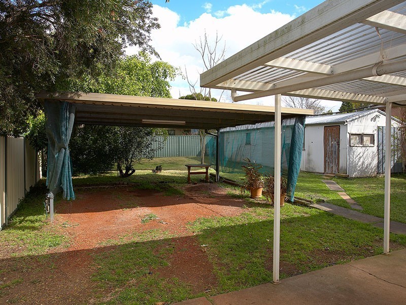 2 Ellalong Place, Doonside NSW 2767