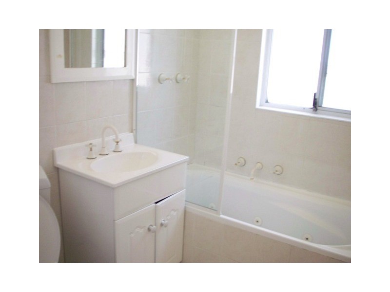 22 Fowler Street, Seven Hills NSW 2147