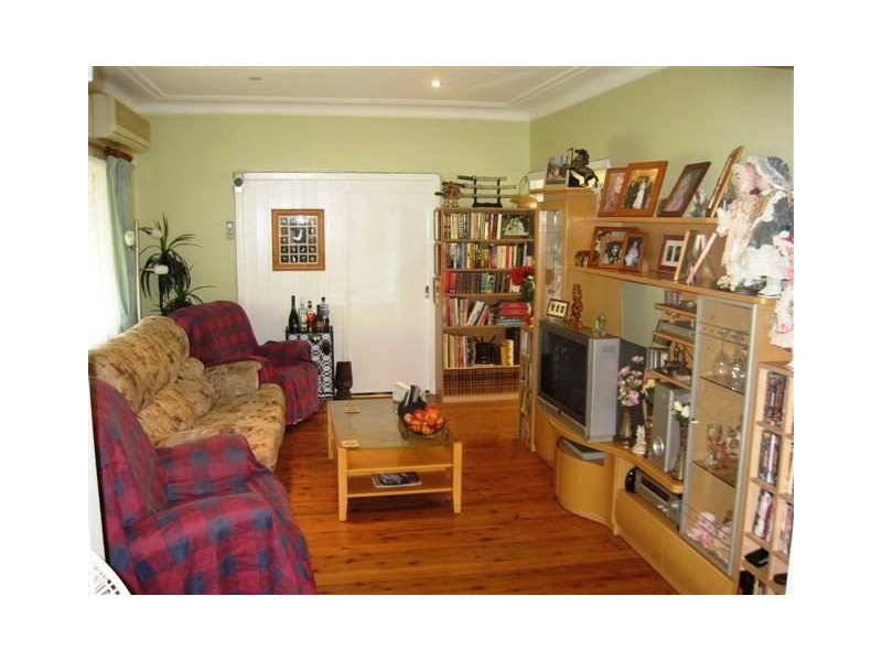 27 Philip Street, Blacktown NSW 2148