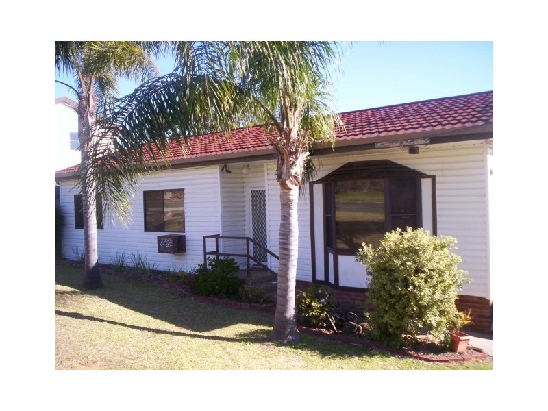 6 Lloyd Street, Blacktown NSW 2148