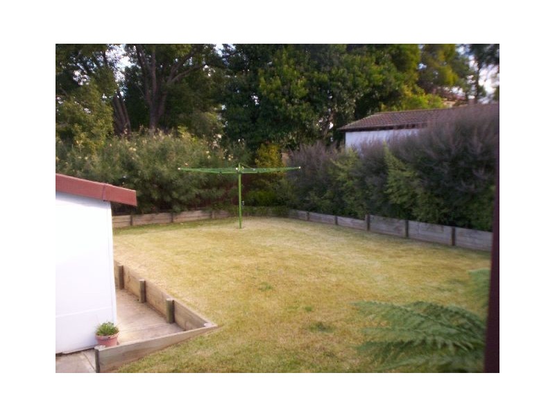 8 Shannon St, Lalor Park NSW 2147