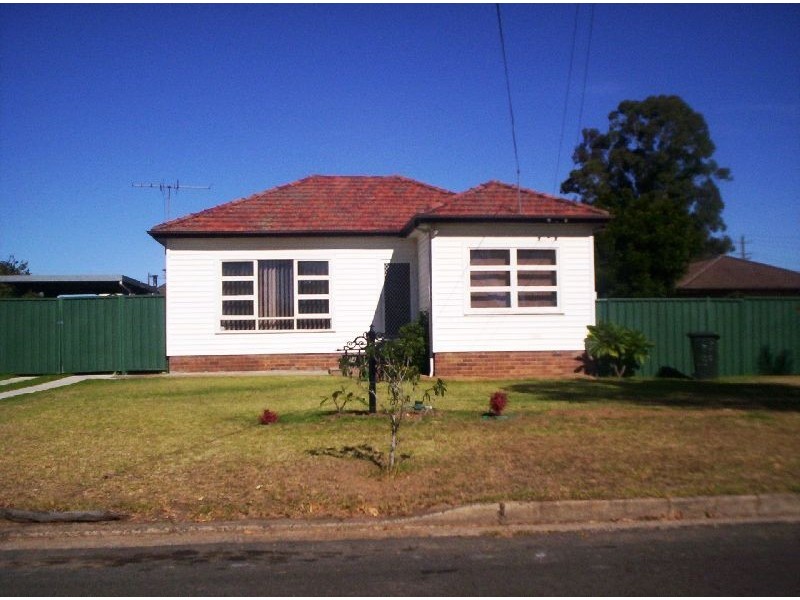 24 Jones St, Blacktown NSW 2148