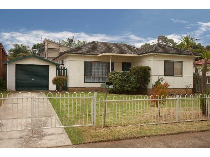 16 Shirley St, Blacktown NSW 2148
