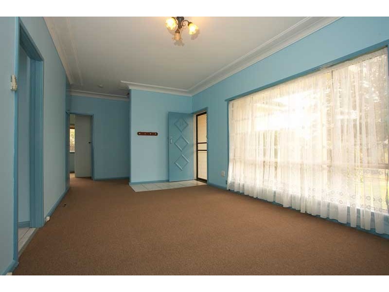 16 Shirley St, Blacktown NSW 2148