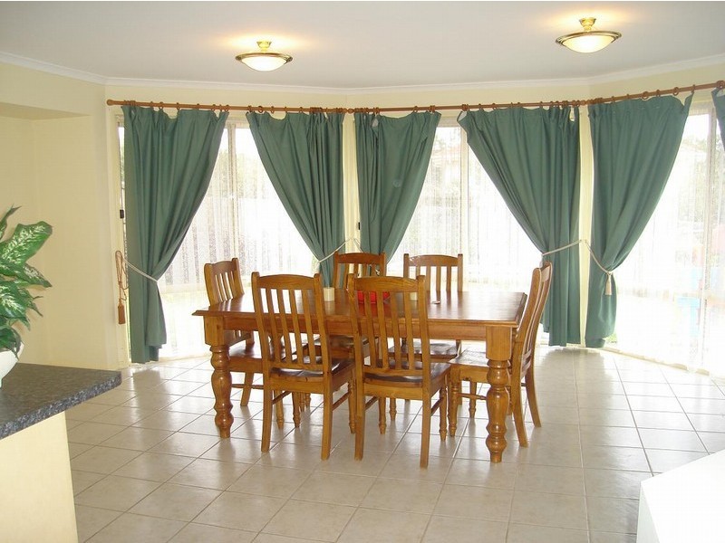 3 Myrtle Crescent, Brookwater QLD 4300