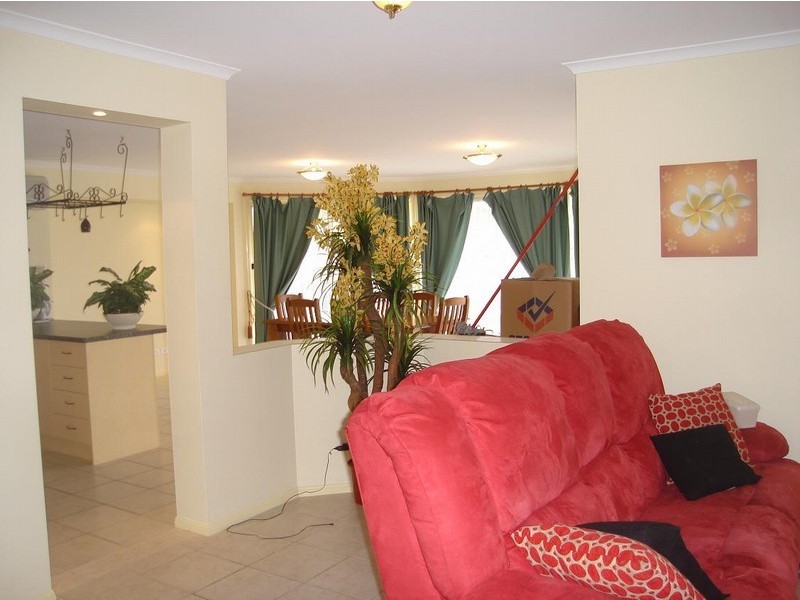 3 Myrtle Crescent, Brookwater QLD 4300