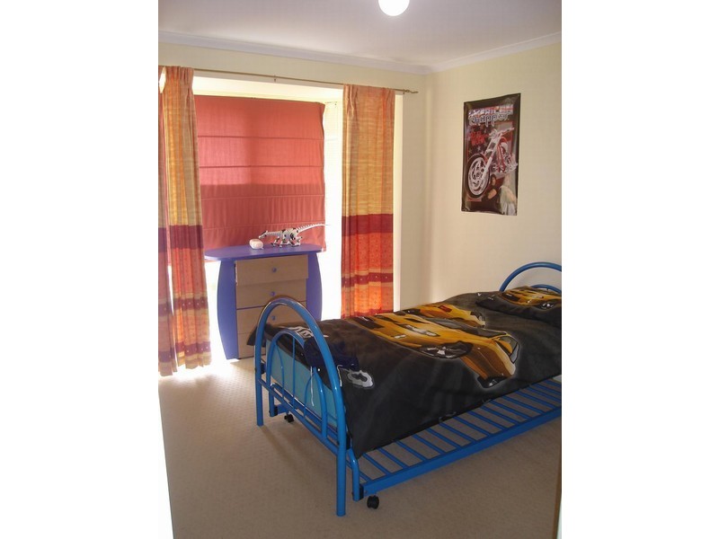 3 Myrtle Crescent, Brookwater QLD 4300