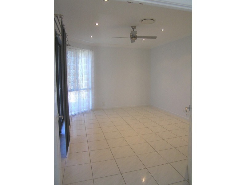 69 Campbell Street, Wakerley QLD 4154