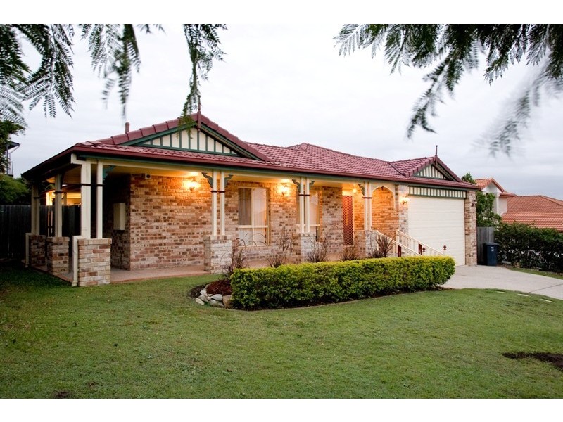 43 Oakley Street, Carindale QLD 4152