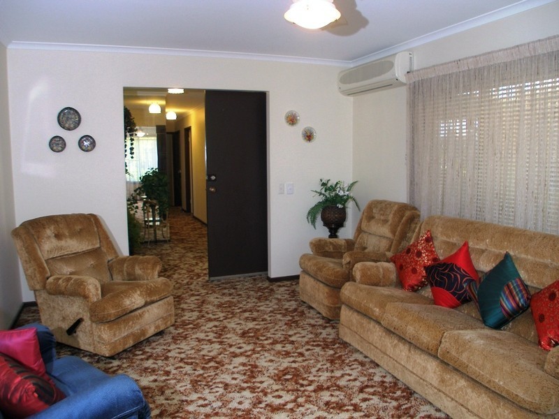 65 Tristan Street, Carindale QLD 4152