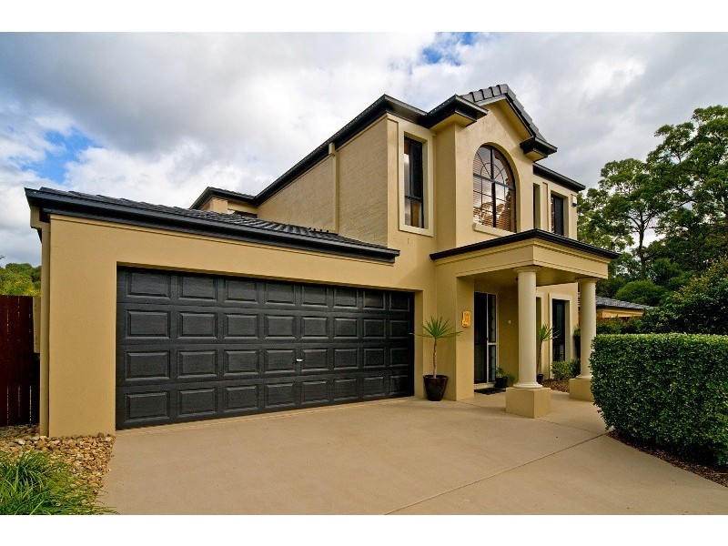 10 Coventry Circuit, Carindale QLD 4152