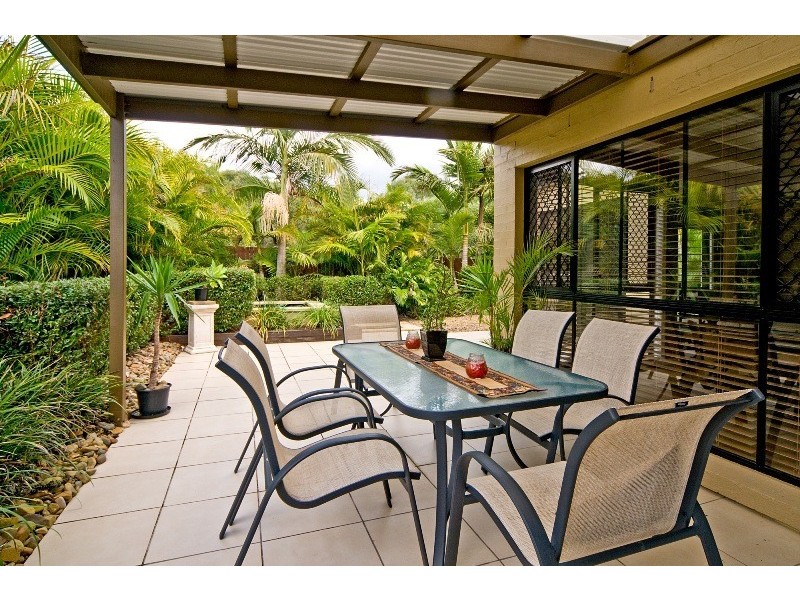 10 Coventry Circuit, Carindale QLD 4152