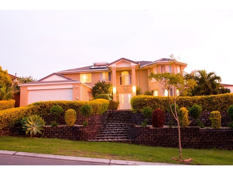 31 Oakley Street, Carindale QLD 4152