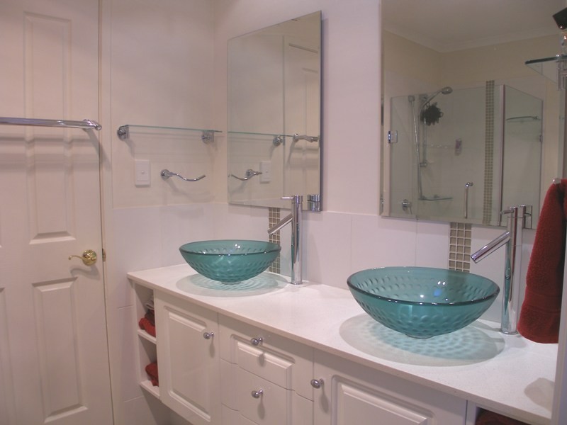 37 Golden Oak Crescent, Carindale QLD 4152