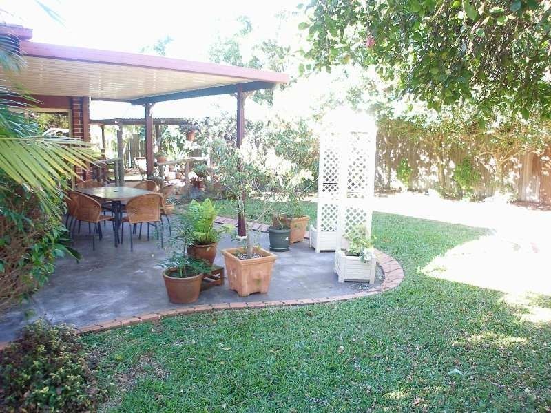 75 Golden Oak Crescent, Carindale QLD 4152