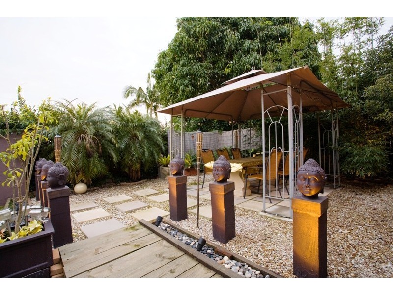 74 Kilmorey Street, Carindale QLD 4152