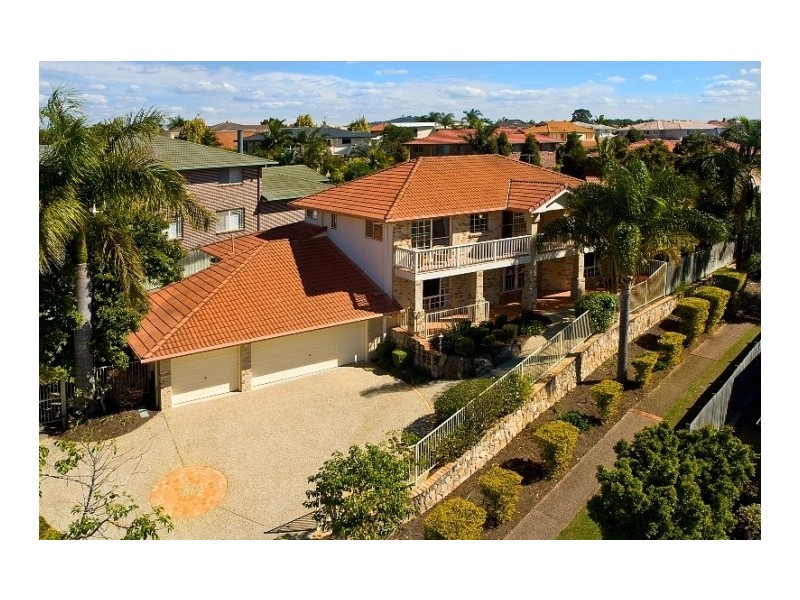 15 Homewood Place, Carindale QLD 4152