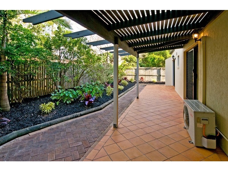 3/325 Hawthorne Road, Hawthorne QLD 4171