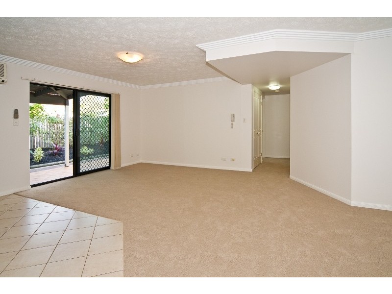 3/325 Hawthorne Road, Hawthorne QLD 4171