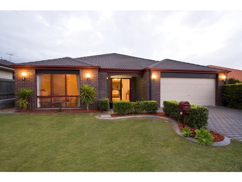 25 Aspen Street, Carindale QLD 4152