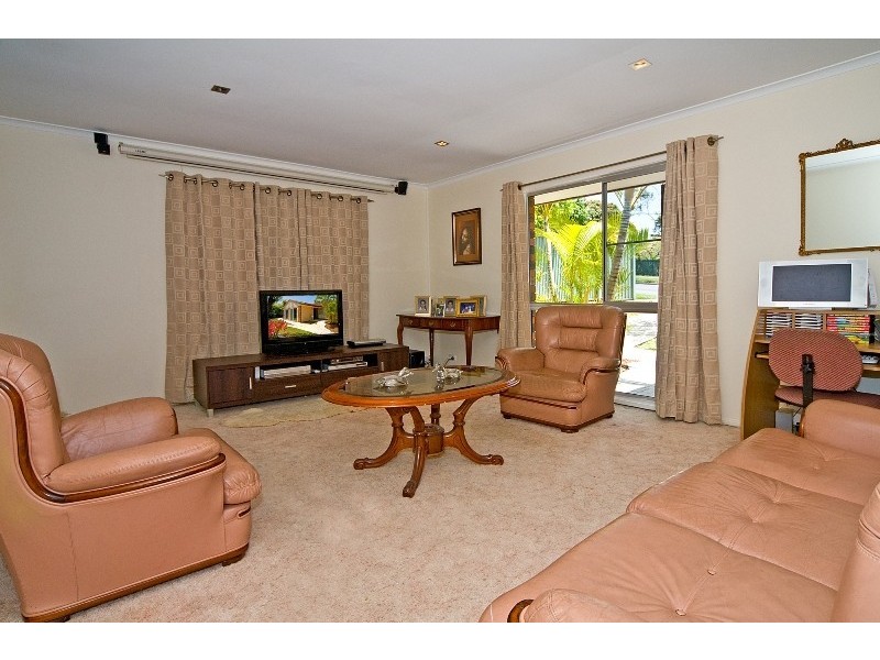 1007 Creek Road, Carindale QLD 4152