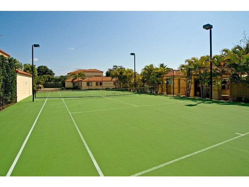 32/74 Plaza Street, Wynnum West QLD 4178