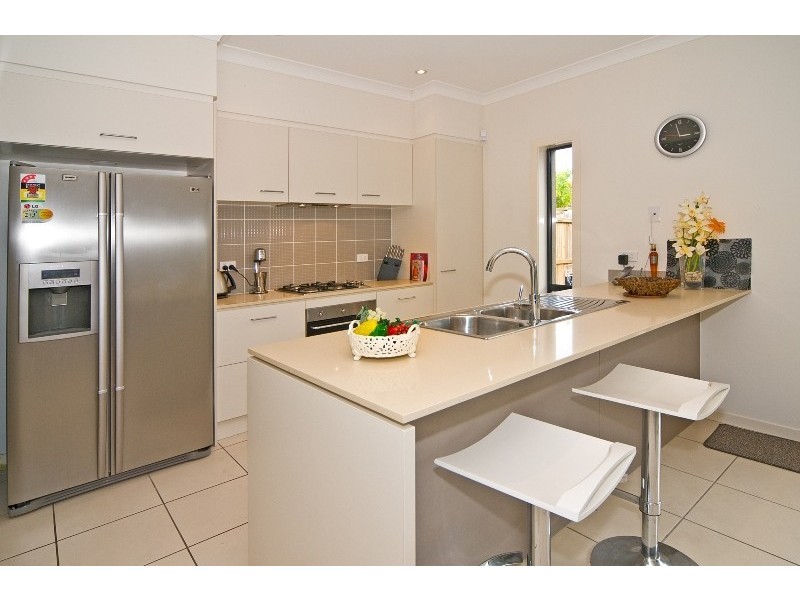 170/16 Surbiton Court, Carindale QLD 4152