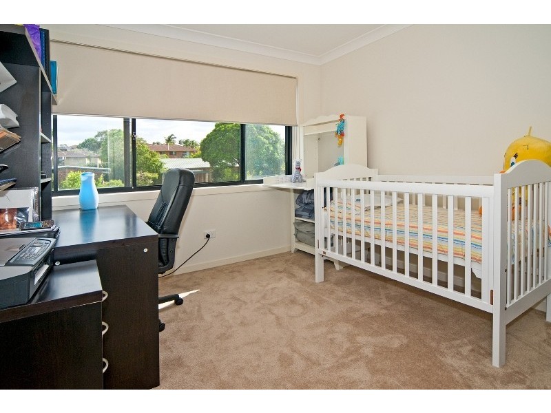 170/16 Surbiton Court, Carindale QLD 4152