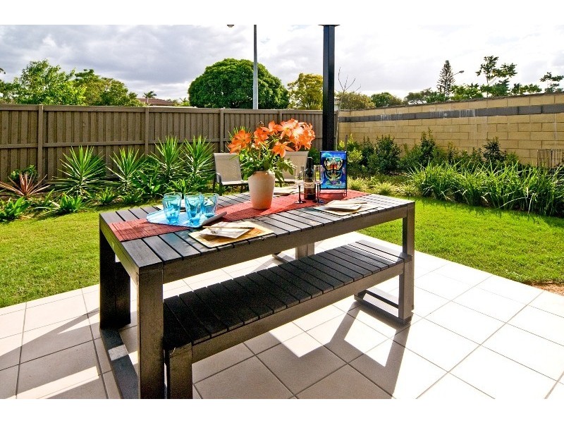 170/16 Surbiton Court, Carindale QLD 4152