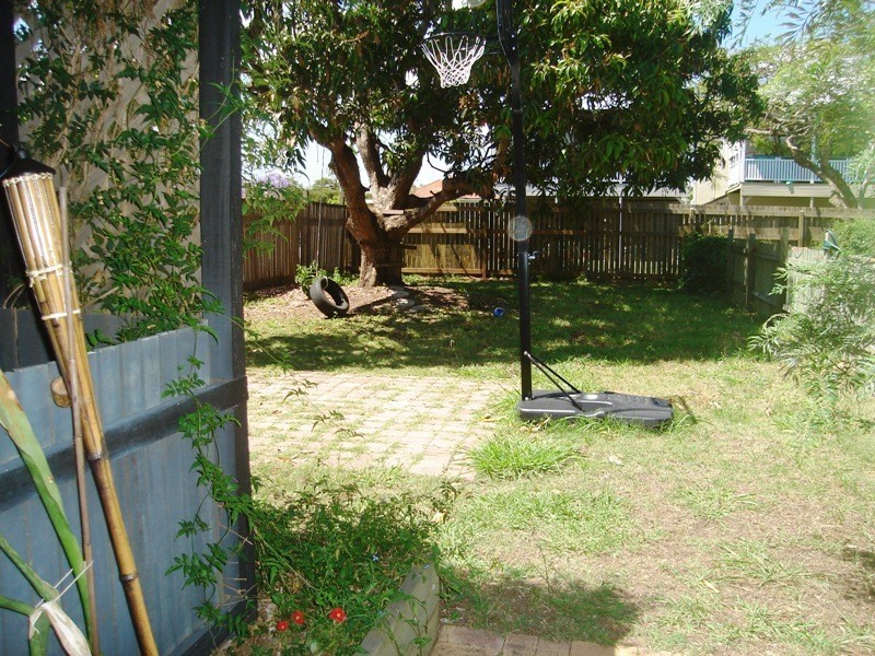 23 Grenade Street, Cannon Hill QLD 4170