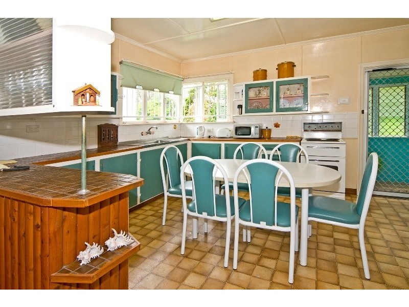 5 Napier Street, Carina Heights QLD 4152